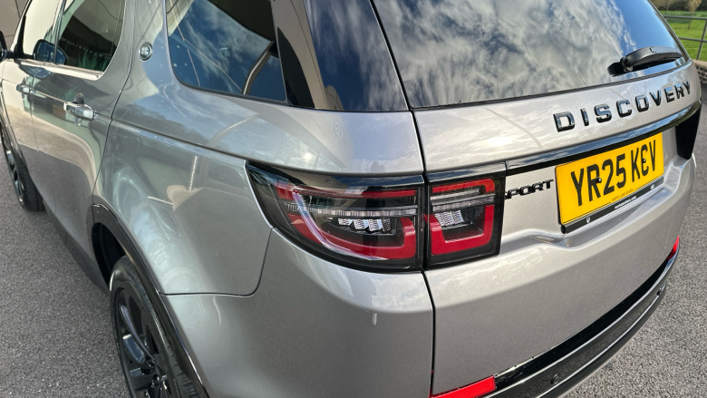 Land Rover Discovery Sport 2.0 D200 Dynamic SE 5dr Auto [5 Seat] Diesel Station Wagon